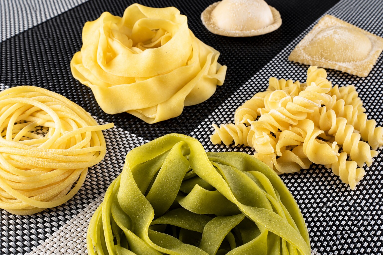 Selección de pastas frescas artesanales de Mercato della Pasta